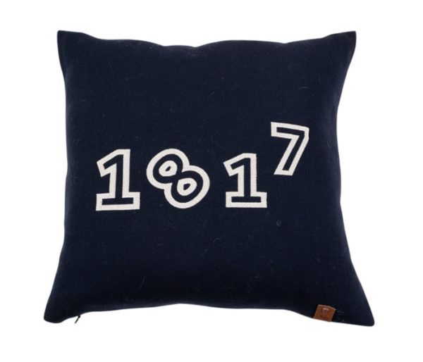 coussin Arpin imprimé du chiffre 1817