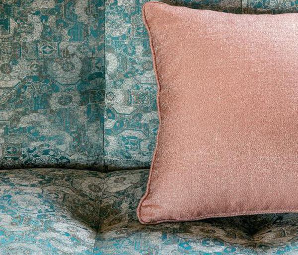 tissu jacquard effet gothique