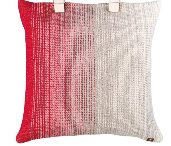 coussin en laine aux teintes dégradées