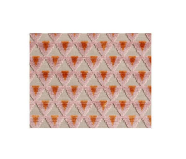 Jacquard de velours représentant des triangles polychromes